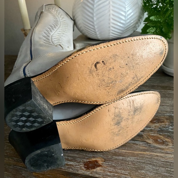 *Crosslisted* Vintage ACME Scallopped Women’s Western Cowboy Boots - Size 5.5 - Picture 8 of 10